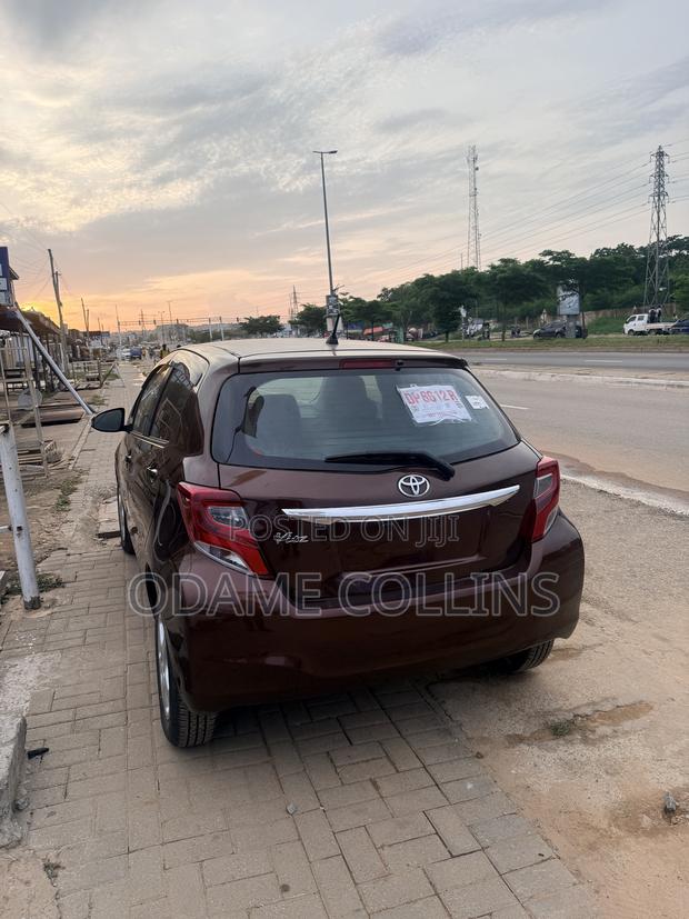 Toyota Vitz 1.3 FWD 5dr 2015