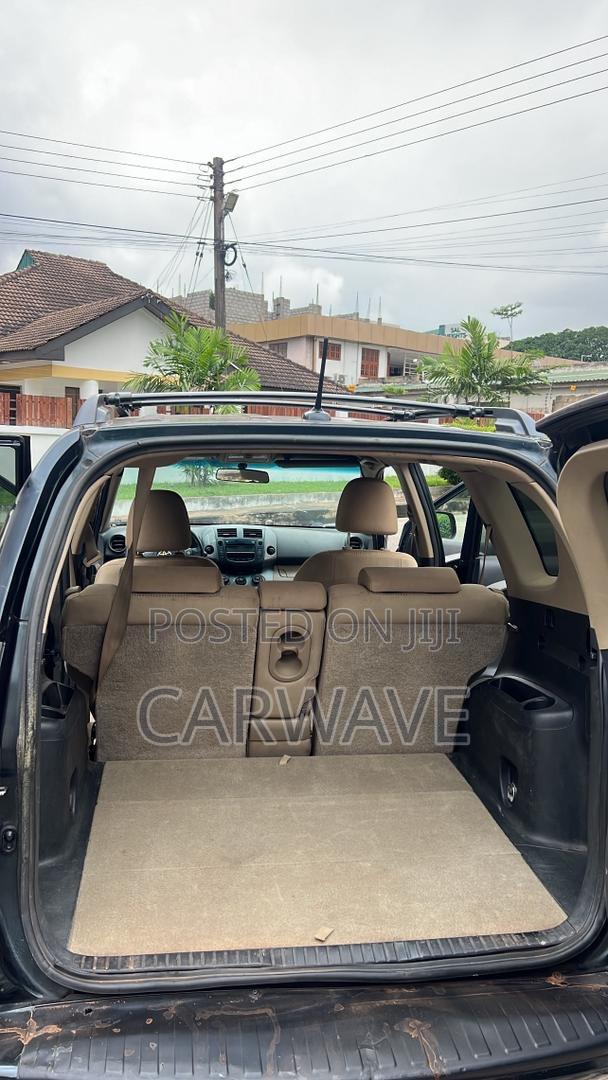 Toyota RAV4 2.5 2012 Black