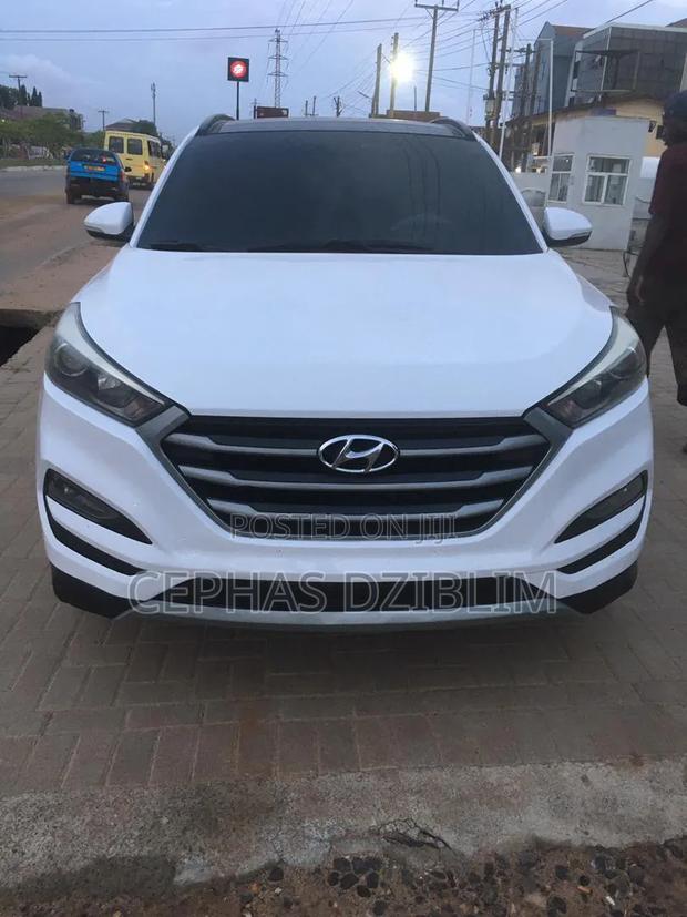 Hyundai Tucson Limited AWD 2018 White