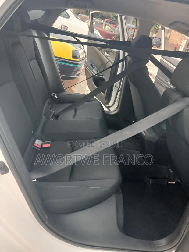 Honda Civic 2017 White