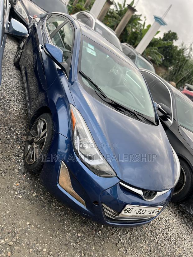 Hyundai Elantra 2015 Blue