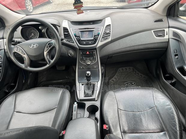 Hyundai Elantra 2015 Blue