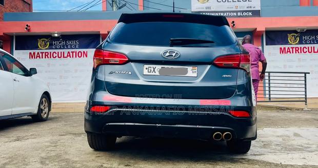 Hyundai Santa Fe 2013 Gray