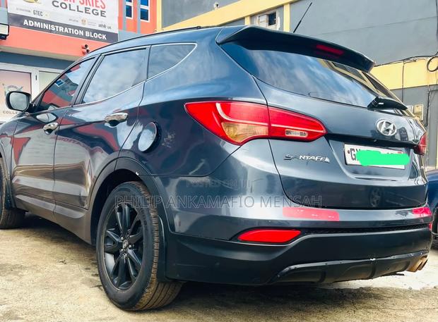 Hyundai Santa Fe 2013 Gray