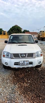 Nissan Hardbody 2018 White for sale