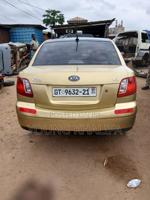 Kia Rio 2008 Gold
