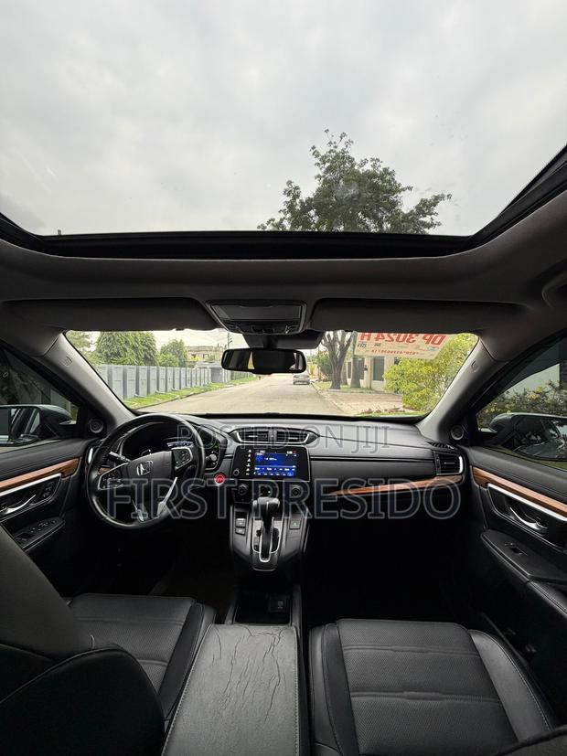 Honda CR-V Touring 4dr SUV AWD (1.5L 4cyl CVT) 2017 Silver