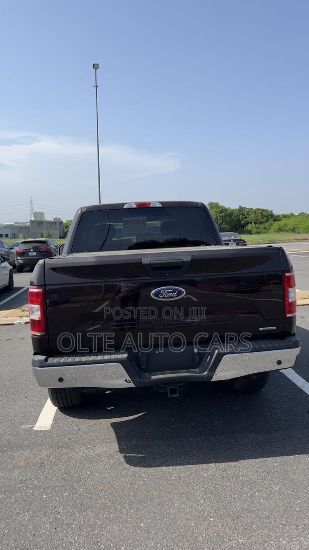 Ford F-150 XLT 4x2 Regular Cab Styleside 6.5 ft. box 122 in. WB 2018