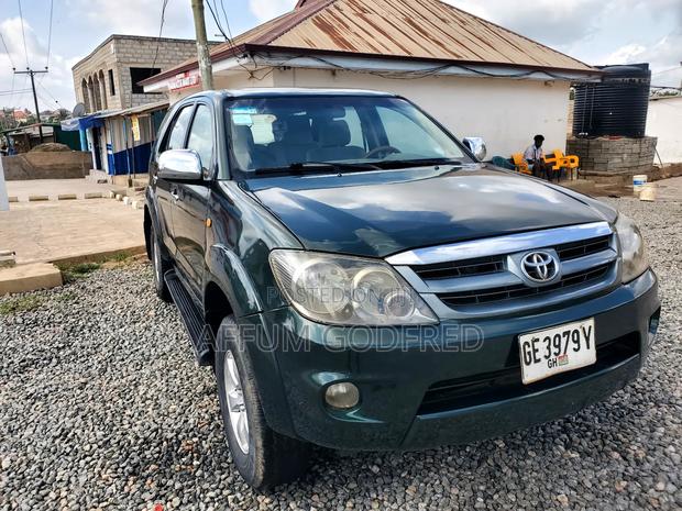 Toyota Fortuner 2.7 AWD 2007 Green
