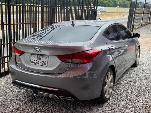 Hyundai Elantra 2013 Gray