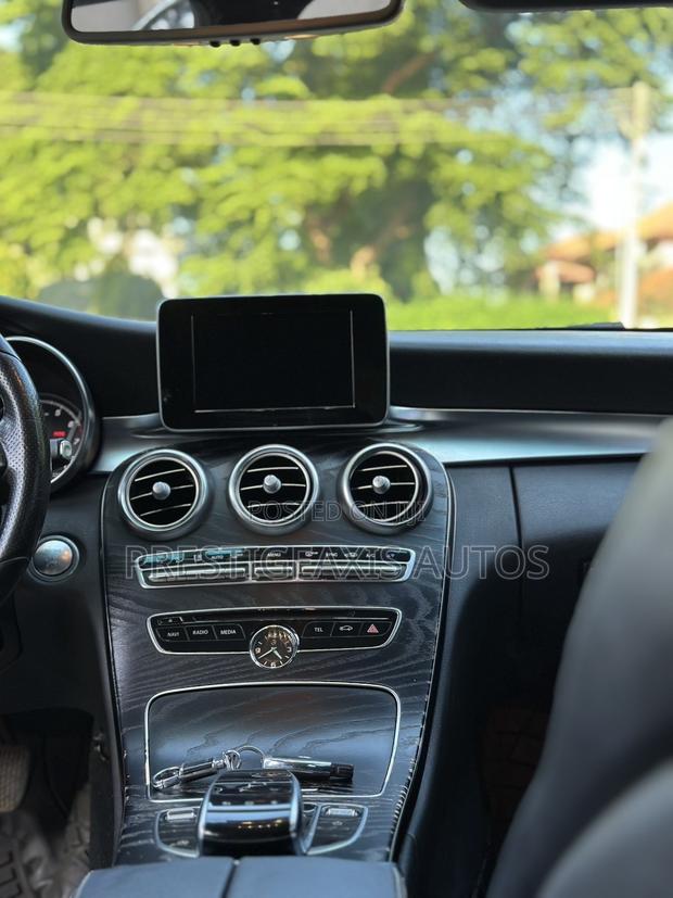 Mercedes-Benz C300 Luxury 4Matic Sedan AWD (2.0L 4cyl 7A) 2016 White