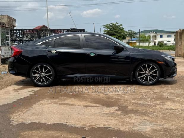 Honda Civic 2018 Black
