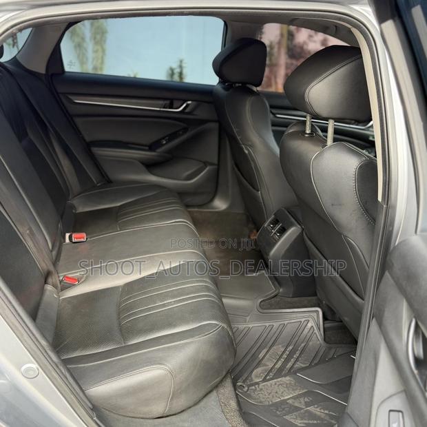 Honda Accord 2019 Gray