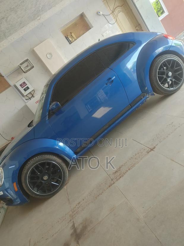 Volkswagen Beetle 2.5L 2dr Hatchback (2.5L 5cyl 6A) 2014 Blue