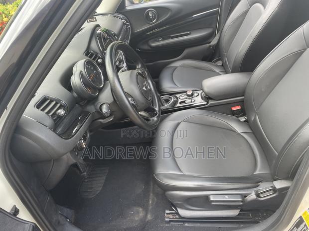 Mini Clubman Cooper FWD 2017 Beige