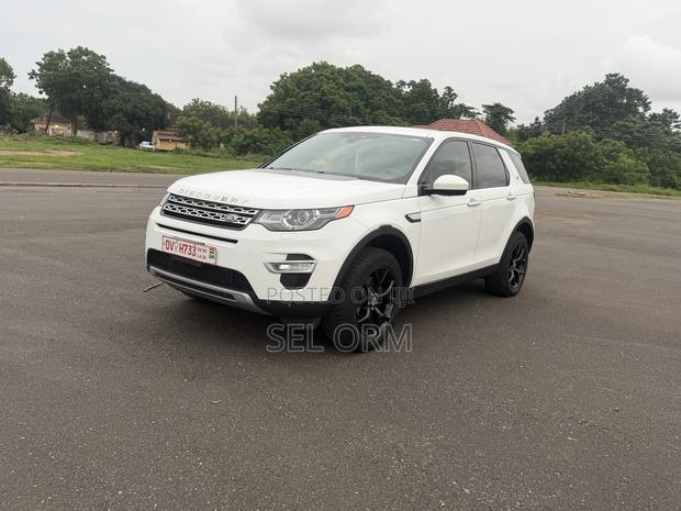 Land Rover Discovery Sport 2016 White