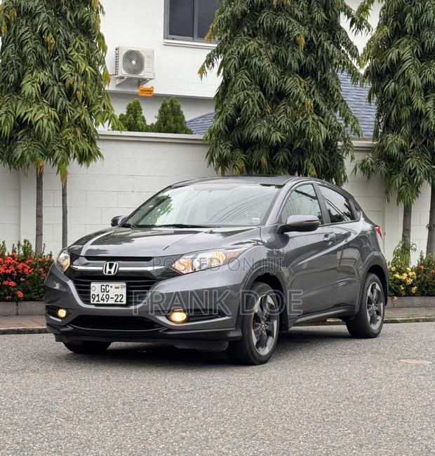Honda HR-V EX AWD 2018 Gray