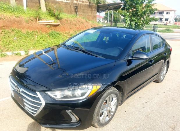 Hyundai Elantra 2017 Black