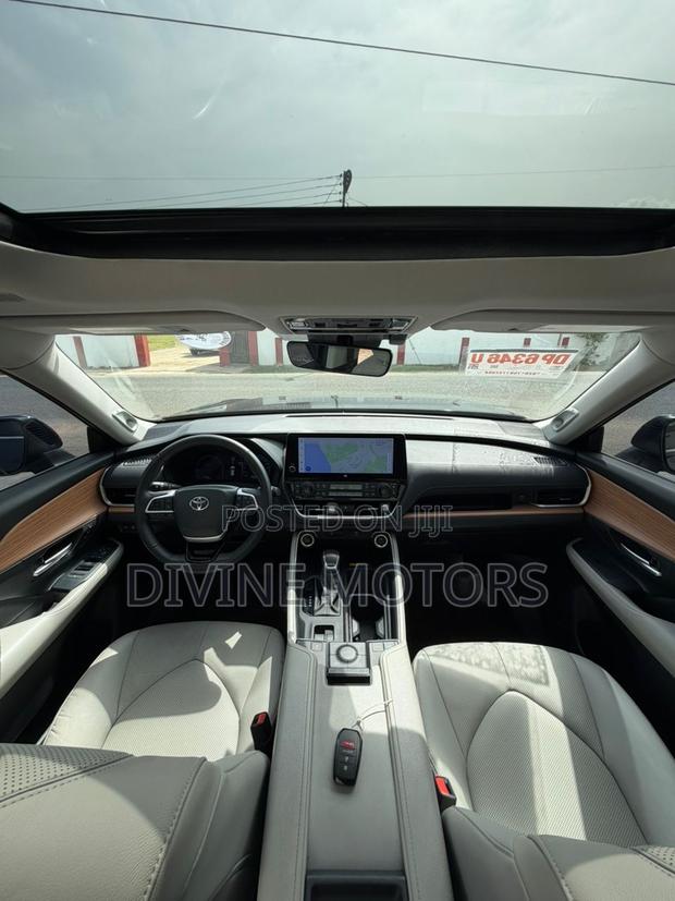 Toyota Highlander XLE 2025 Blue