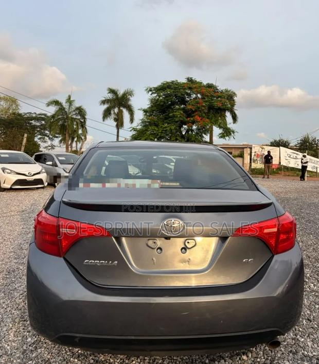 Toyota Corolla 2019 Gray