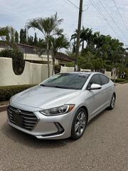 Hyundai Elantra Limited Sedan FWD (2.0L 4cyl 6A) 2017 Silver for sale
