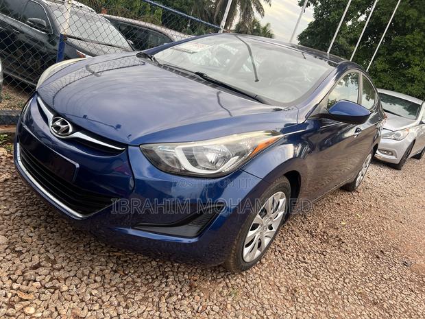 Hyundai Elantra SE 4dr Sedan (1.8L 4cyl 6M) 2014 Blue