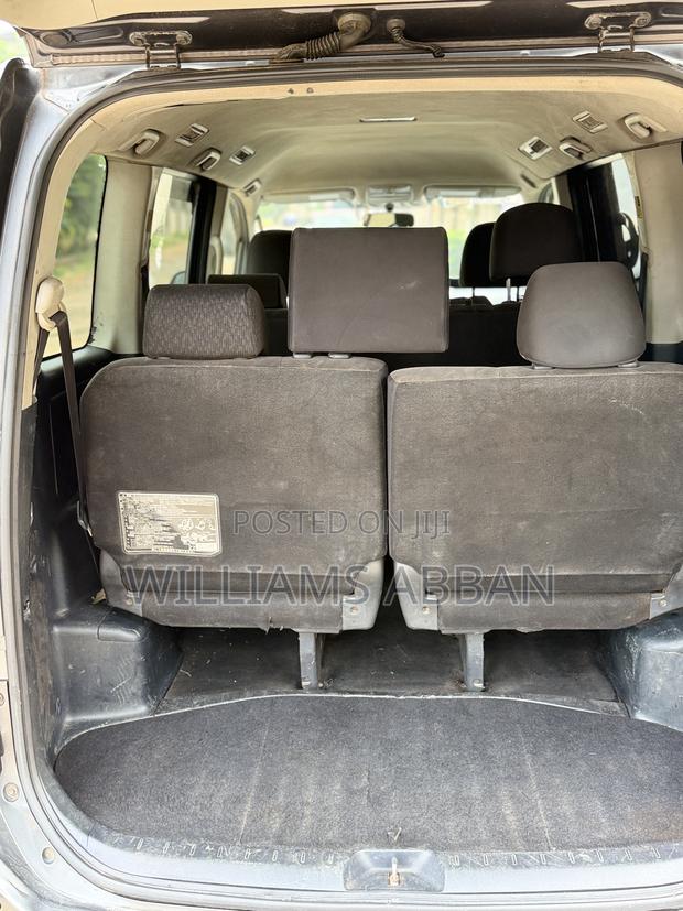 Toyota Voxy 2013 Gray