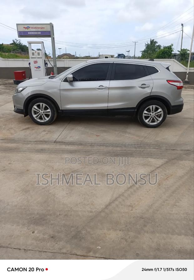 Nissan Qashqai 2017 Gray