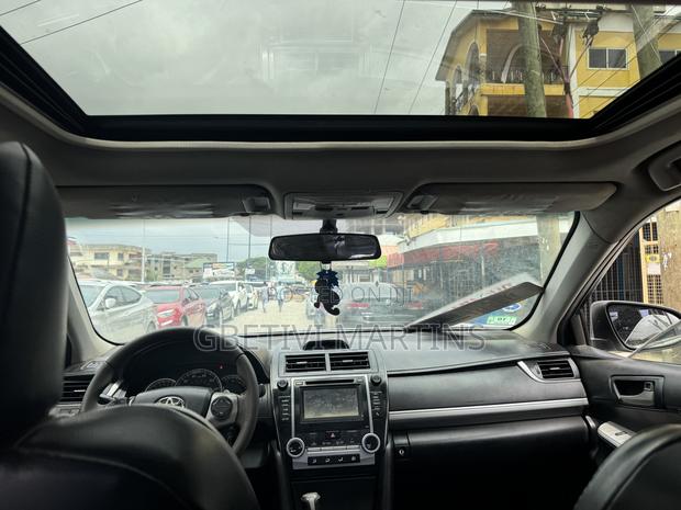 Toyota Camry 2014 Silver