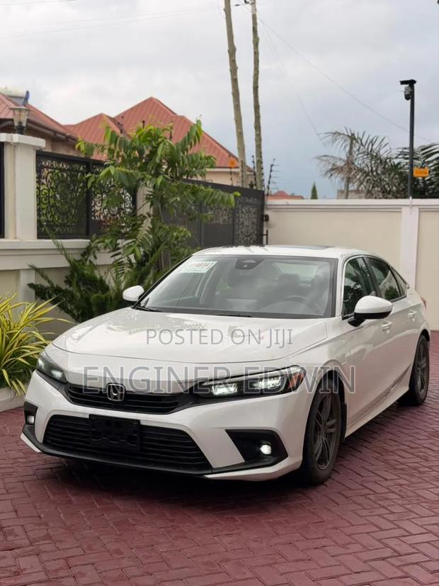 Honda Civic 2022 White