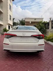 Honda Civic 2022 White for sale