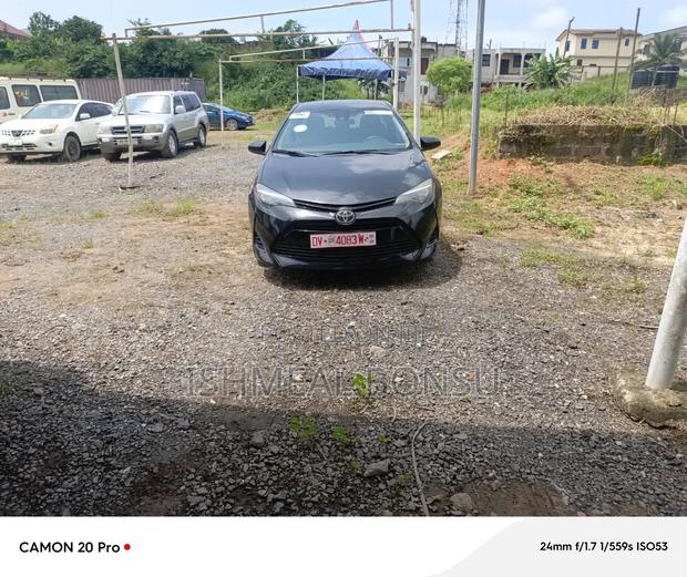 Toyota Corolla 2018 Black