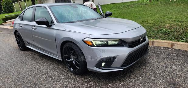 Honda Civic 2024 Silver