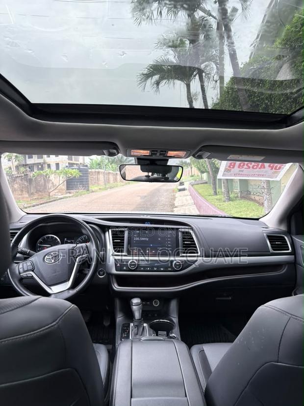 Toyota Highlander 2021 Black