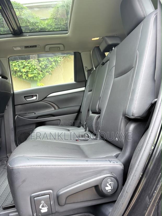 Toyota Highlander 2021 Black
