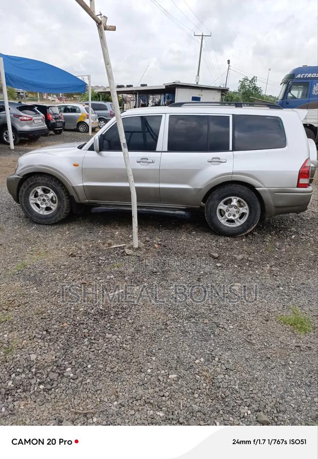 Mitsubishi Pajero 2005 Gray