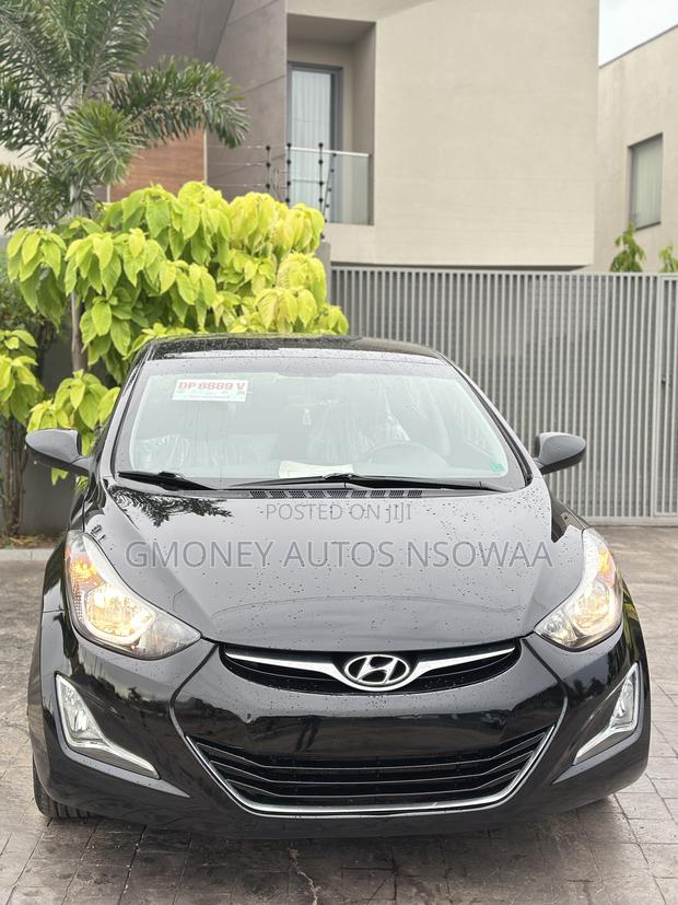 Hyundai Elantra Limited Sedan FWD (1.8L 4cyl 6A) 2016 Black