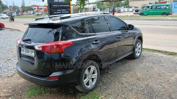Toyota RAV4 2014 Matt Black