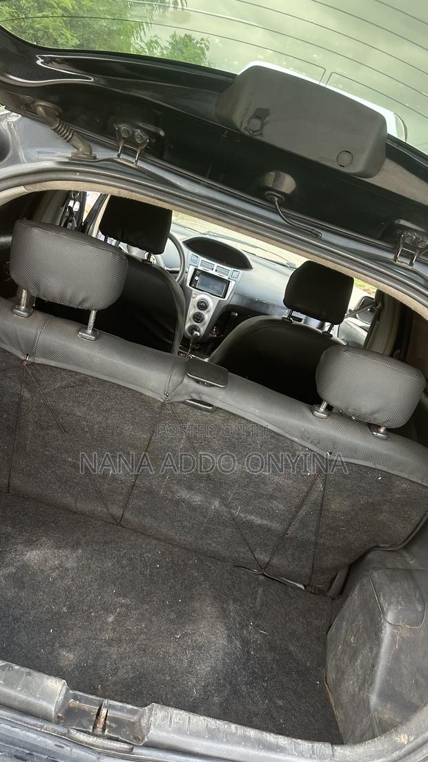 Toyota Vitz 1.0 FWD 5dr 2008 Black