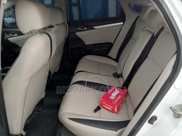 Honda Civic 2017 White