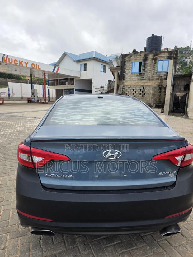 Hyundai Sonata 2017 Blue