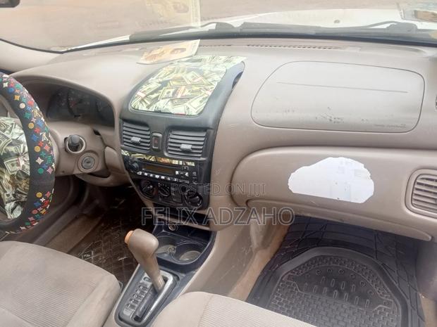 Nissan FB15 2007 White
