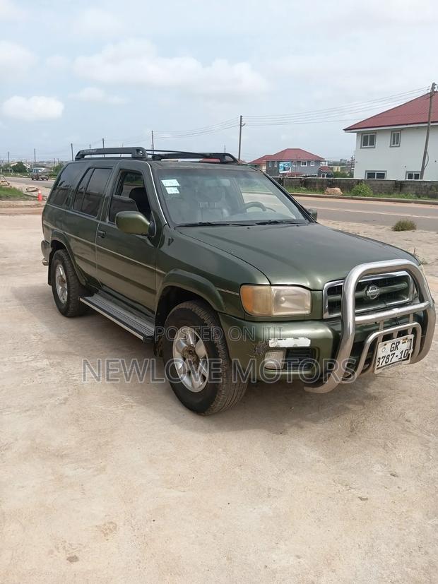 Nissan Pathfinder 2004 Green
