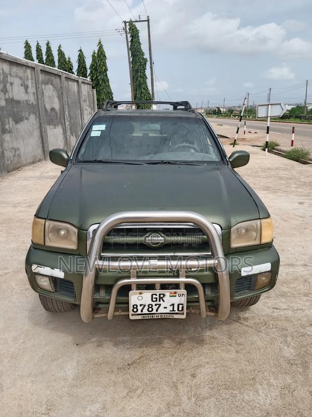 Nissan Pathfinder 2004 Green
