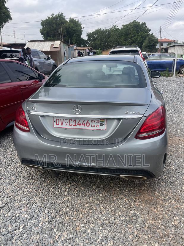 Mercedes-Benz C300 2015 Silver