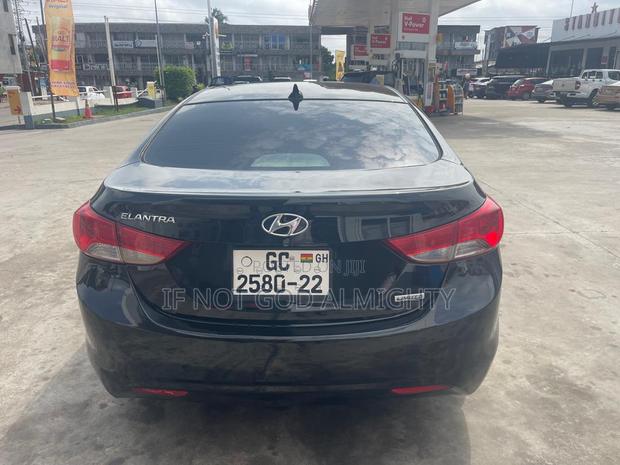 Hyundai Elantra 2013 Black