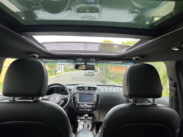 Kia Soul 4dr Wagon (1.6L 4cyl 6M) 2015 Green