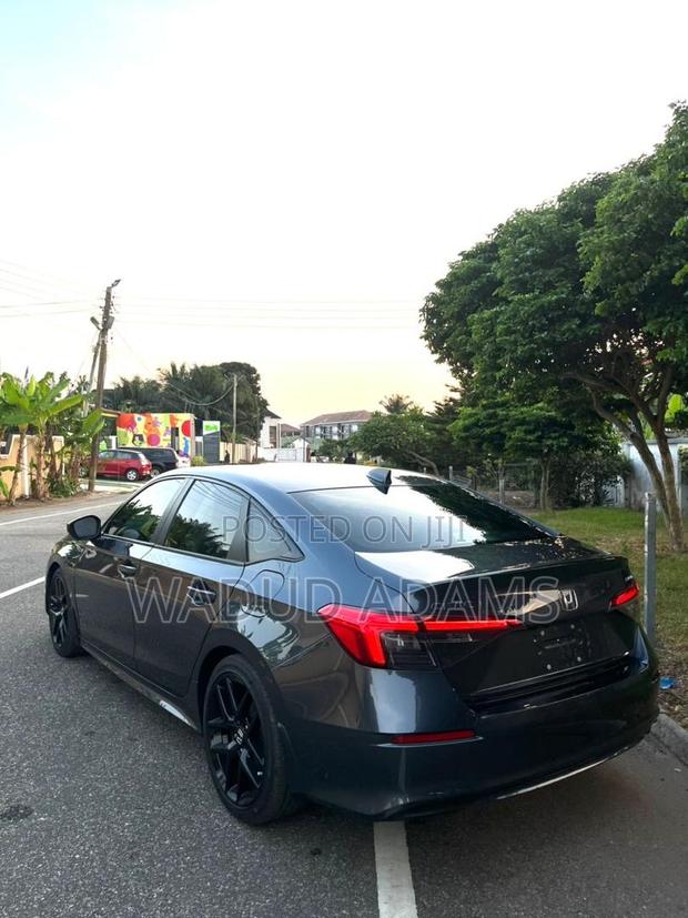 Honda Civic Sport CVT 2024 Gray