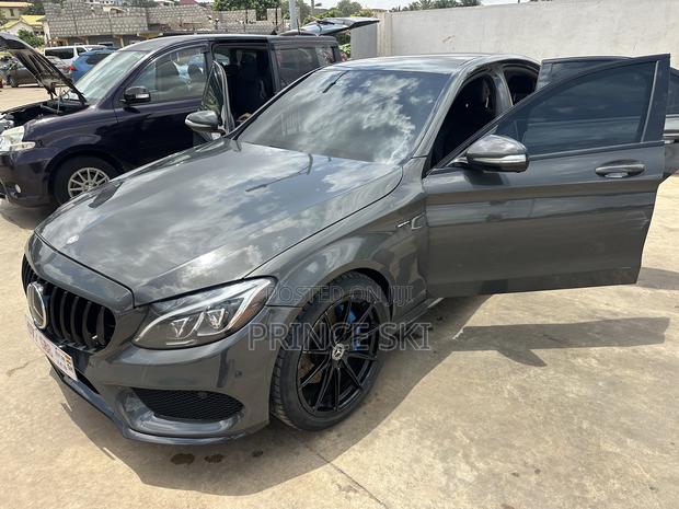 Mercedes-Benz C43 2017 Gray