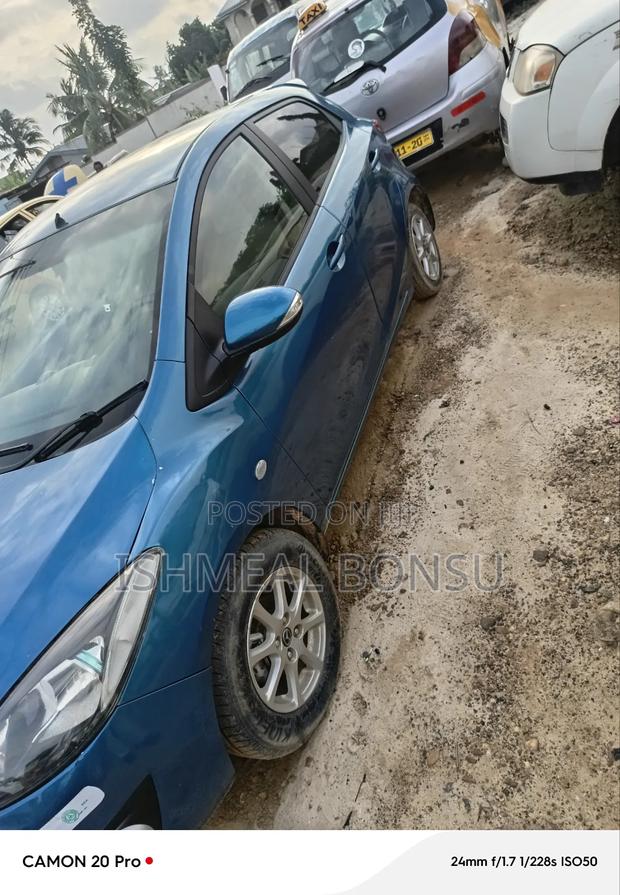 Mazda Demio 2012 Blue